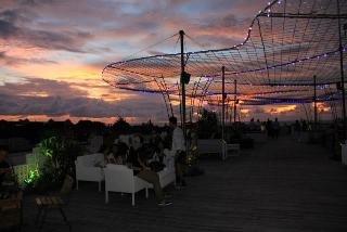 Prani Legian Hotel ภายนอก รูปภาพ